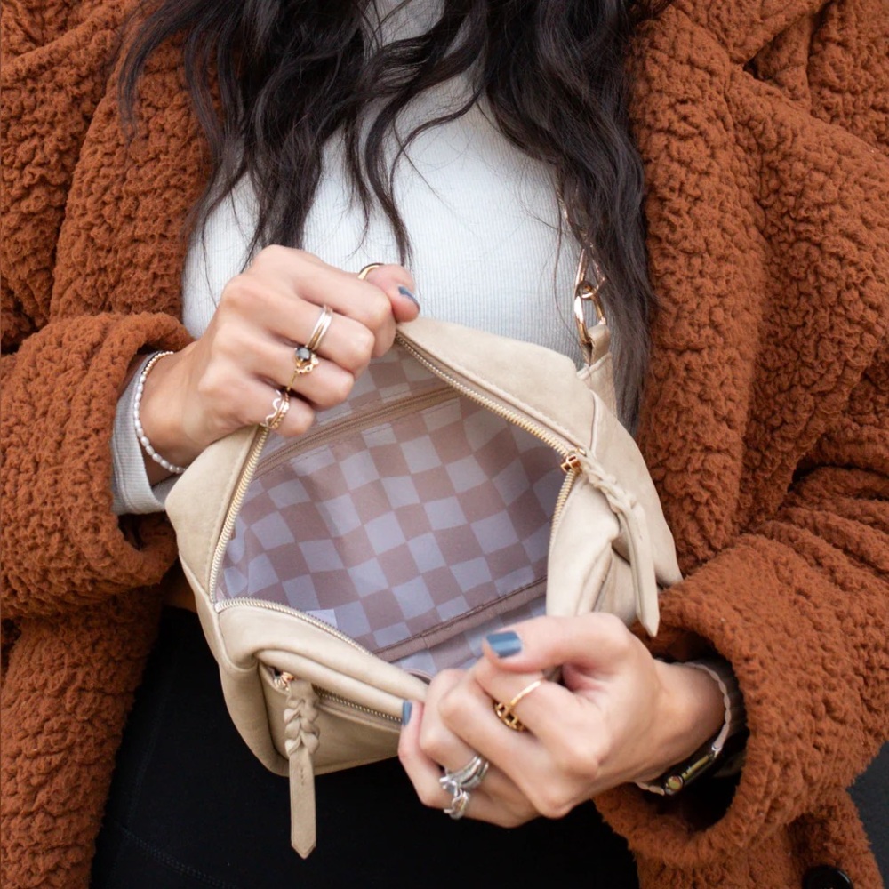 Rad Rev Mega Sling in Sand - Picture 2 of 6